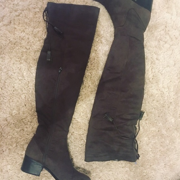 Olive over the knee boots - Picture 2 of 4